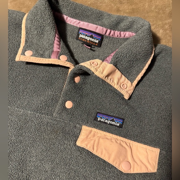 Patagonia Tops - Patagonia Synchilla fleece pullover women size small